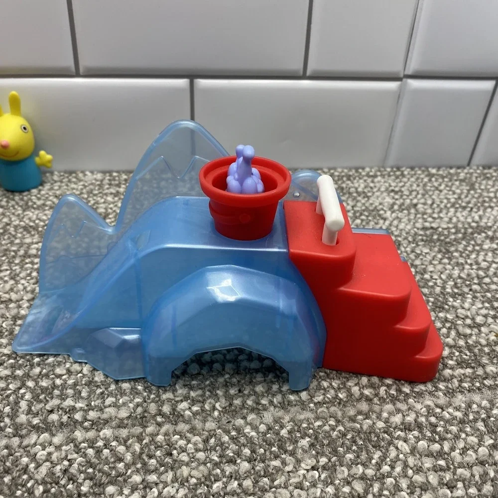 Peppa Pig Huge Lot Of Figures Aquarium Adventure Pieces‎ And More Variety H11